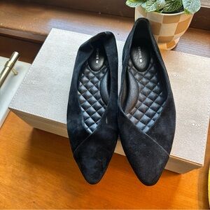 Birdies goldfinch flats